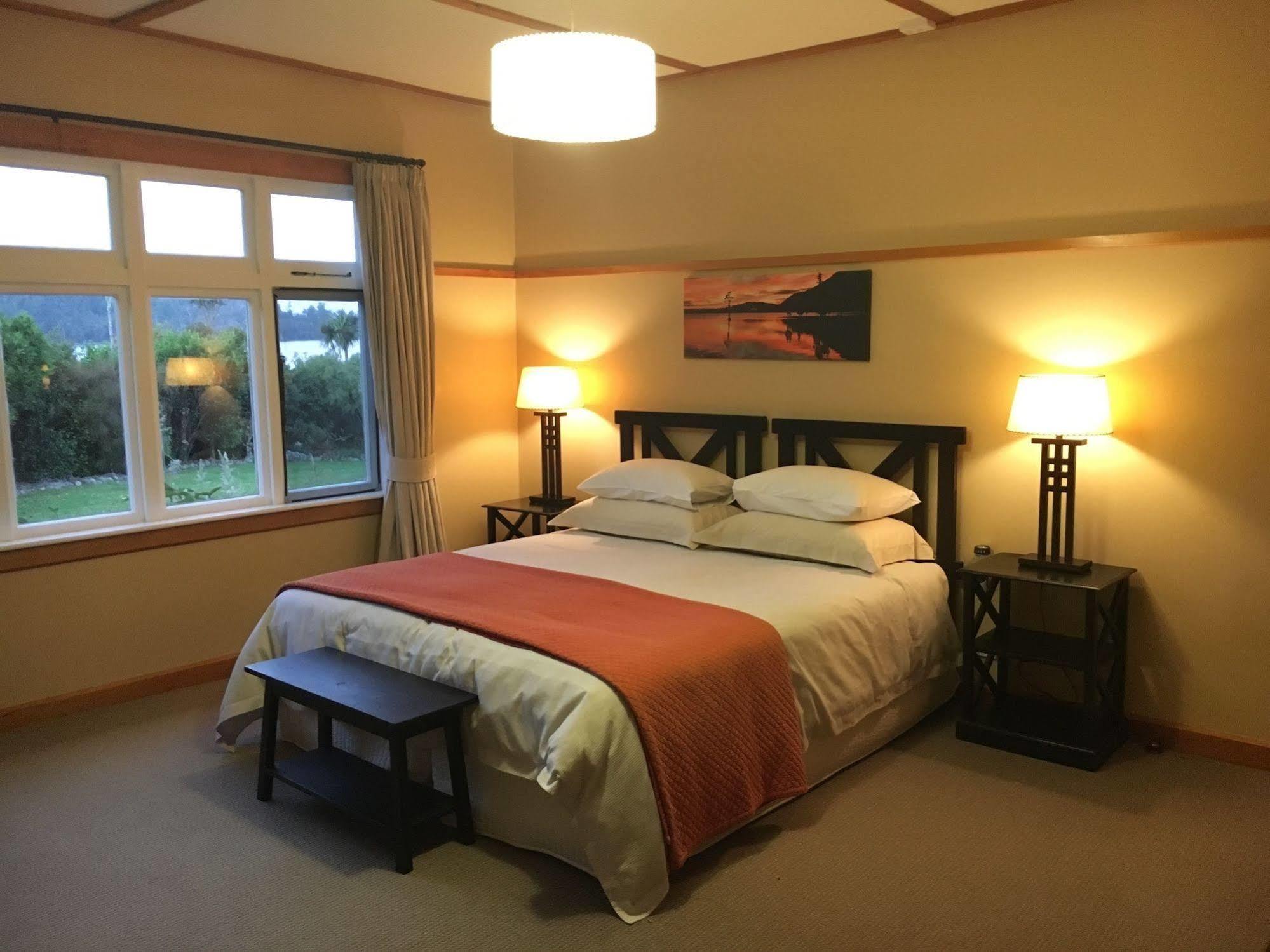 Lake Brunner Eco Lodge Moana Екстер'єр фото